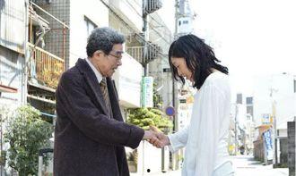 日本电影《失禁》,揭示人生无常与亲情羁绊的感人故事